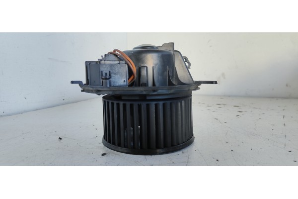 Recambio de ventilador calefaccion para volkswagen passat berlina (3c2) advance plus referencia OEM IAM 3C1820015L  