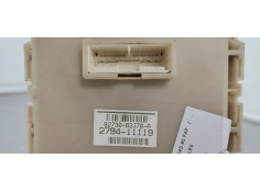 Recambio de caja reles / fusibles para toyota auris 1.4d4d 90 fap referencia OEM IAM 8273002J70A  