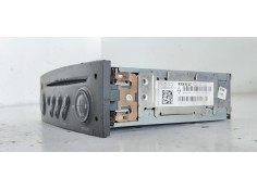 Recambio de sistema audio / radio cd para renault scenic ii emotion referencia OEM IAM 8200505114  