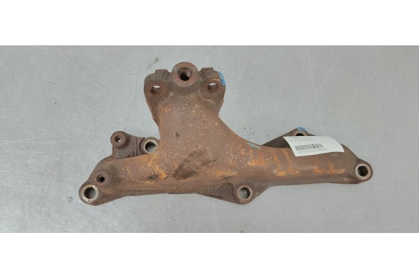 Recambio de colector escape para toyota auris luna+ referencia OEM IAM   