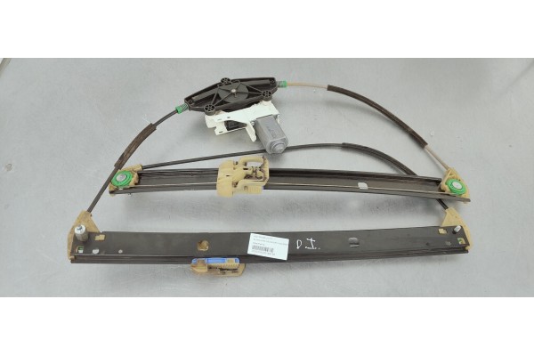 Recambio de elevalunas delantero izquierdo para audi q5 (8r) 2.0 tdi referencia OEM IAM 8R0837461G  