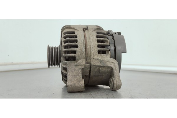 Recambio de alternador para opel zafira a elegance referencia OEM IAM 0124415005  