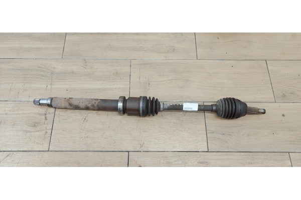 Recambio de transmision delantera derecha para ford fiesta (cb1) 1.4 tdci 71 fap referencia OEM IAM 8V513B436AAD  