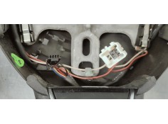 Recambio de volante para renault clio iv grandtour 1.5 dci 90 fap referencia OEM IAM 484005241R  