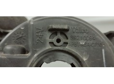 Recambio de faro antiniebla derecho para renault scenic ii emotion referencia OEM IAM 8200074008  