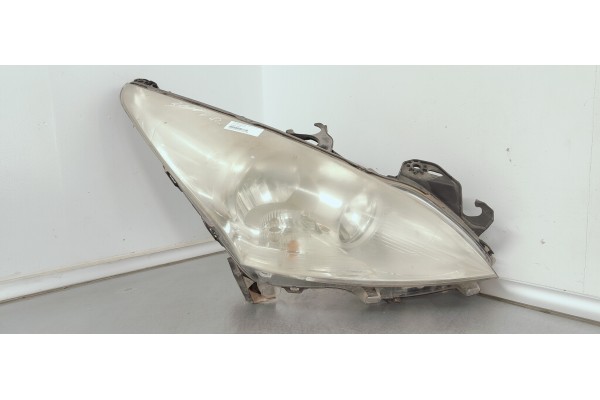 Recambio de faro derecho para peugeot 3008 1.6 hdi 112 fap referencia OEM IAM 9682519080  