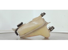 Recambio de deposito expansion para toyota auris 1.6 i 132 referencia OEM IAM 164800D030  