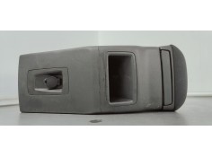 Recambio de apoyabrazos central para toyota auris 1.6 i 132 referencia OEM IAM   