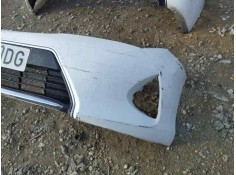 Recambio de paragolpes delantero para toyota auris 1.6 i 132 referencia OEM IAM   