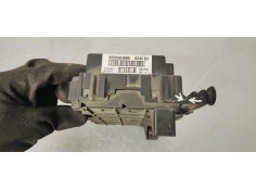 Recambio de caja reles / fusibles para peugeot 307 (s1) 2.0 hdi cat referencia OEM IAM 9650664080  