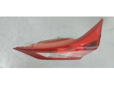 Recambio de piloto trasero derecho interior para toyota auris 1.6 i 132 referencia OEM IAM   