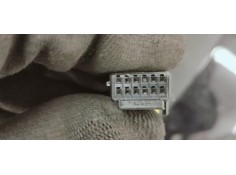 Recambio de retrovisor izquierdo para renault captur 1.5 dci 90 fap referencia OEM IAM   