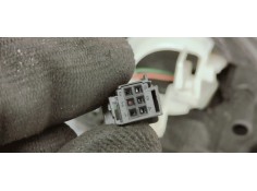 Recambio de retrovisor izquierdo para peugeot partner kombi 1.6 hdi 90 fap referencia OEM IAM 96777523XT  