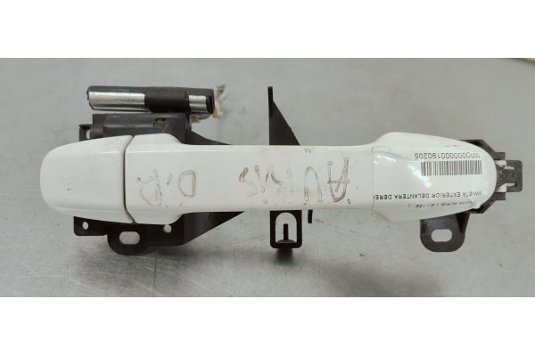 Recambio de maneta exterior delantera derecha para toyota auris 1.6 i 132 referencia OEM IAM   