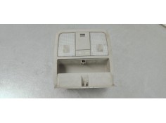 Recambio de luz interior para toyota auris 1.6 i 132 referencia OEM IAM 8126002480  