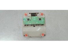 Recambio de luz interior para toyota auris 1.6 i 132 referencia OEM IAM 8126002480  