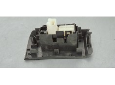 Recambio de mando elevalunas trasero derecho para toyota auris 1.6 i 132 referencia OEM IAM 7427102630  