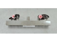 Recambio de luz central de freno para toyota auris 1.6 i 132 referencia OEM IAM 8157005100  