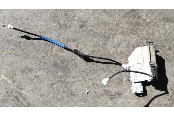 Recambio de cerradura puerta trasera izquierda para citroen c4 berlina 1.4 16v referencia OEM IAM   