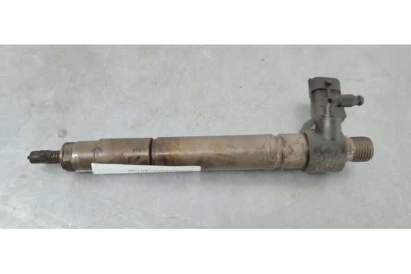 Recambio de inyector para land rover freelander (lr2) 2.2 td4 150 4x4 referencia OEM IAM 0445115025  