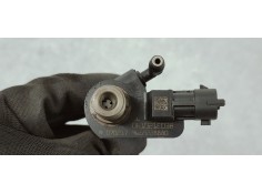 Recambio de inyector para land rover freelander (lr2) 2.2 td4 150 4x4 referencia OEM IAM 0445115025  