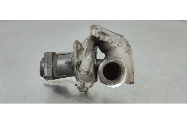 Recambio de valvula egr para citroen c4 berlina lx referencia OEM IAM 9660276280  