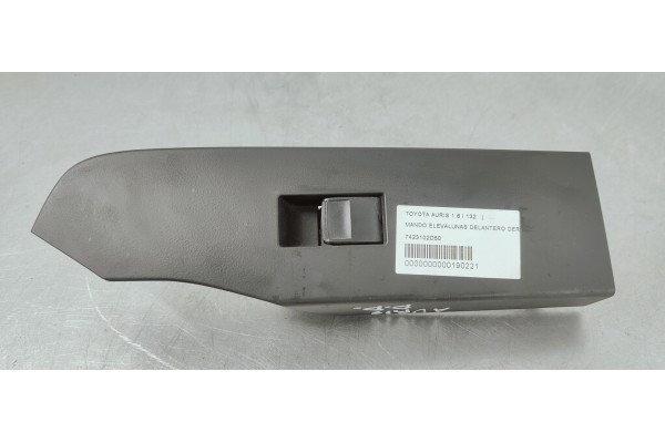 Recambio de mando elevalunas delantero derecho para toyota auris 1.6 i 132 referencia OEM IAM 7423102D50  