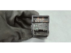 Recambio de mando retrovisor para toyota auris 1.6 i 132 referencia OEM IAM 769746F  