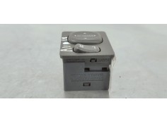 Recambio de mando retrovisor para toyota auris 1.6 i 132 referencia OEM IAM 769746F  