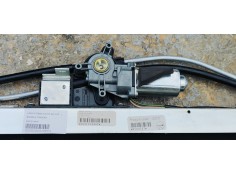 Recambio de bandeja trasera para lancia thema 3.0jtd 240 fap referencia OEM IAM 55315144AF  