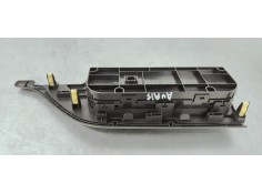 Recambio de mando climatizador para toyota auris 1.6 i 132 referencia OEM IAM 5590002380  
