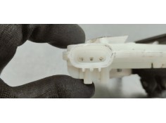 Recambio de cerradura maletero / porton para toyota auris 1.6 i 132 referencia OEM IAM   