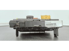 Recambio de caja reles / fusibles para citroen c4 picasso premier referencia OEM IAM 9675877080  