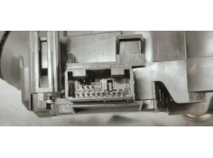 Recambio de mando multifuncion para toyota auris 1.6 i 132 referencia OEM IAM 17F852  