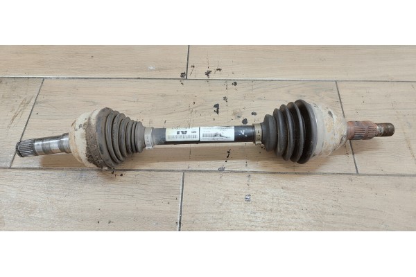 Recambio de transmision delantera izquierda para opel insignia berlina 2.0cdti 130 fap referencia OEM IAM 13219092  