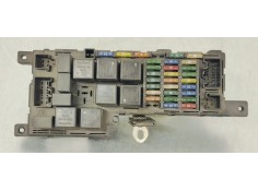 Recambio de caja reles / fusibles para volvo v70 familiar 2.4 diesel cat referencia OEM IAM 9452993  