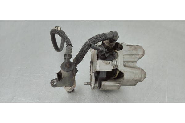 Recambio de bomba combustible para peugeot 2008 (--.2013) 1.5hdi 100 fap referencia OEM IAM 9824088780  