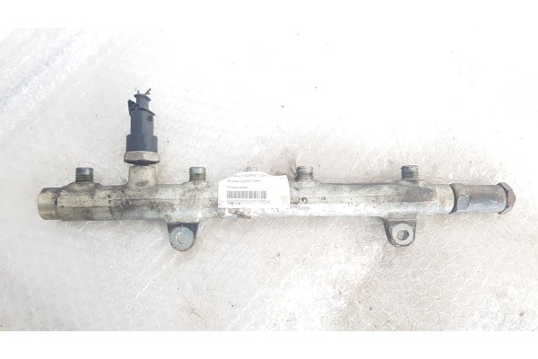 Recambio de rampa inyectora para renault scenic ii emotion referencia OEM IAM 0445214024  