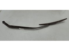 Recambio de brazo limpia delantero derecho para toyota auris 1.6 i 132 referencia OEM IAM   