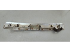 Recambio de molduras traseras para chevrolet captiva 2.0 d referencia OEM IAM 20921279  