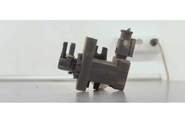 Recambio de valvula aire adicional para citroen c4 grand picasso exclusive plus referencia OEM IAM 9660693180  