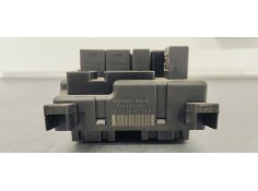 Recambio de caja reles / fusibles para volvo v70 familiar 2.4 diesel cat referencia OEM IAM 9452993  
