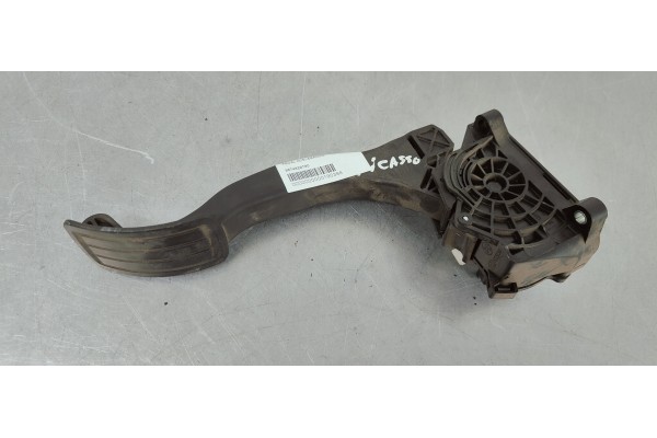 Recambio de pedal acelerador para citroen c4 picasso 1.6 hdi 120 fap referencia OEM IAM 9674829780  