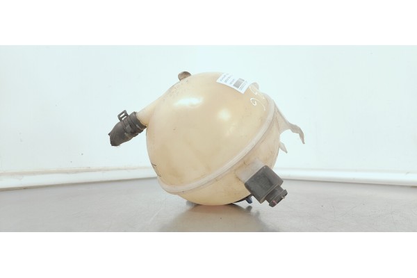 Recambio de deposito expansion para volkswagen passat berlina (3c2) advance plus 4motion referencia OEM IAM 1K0121407A  