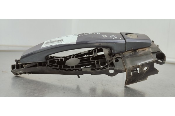 Recambio de maneta exterior delantera izquierda para opel insignia berlina 2.0cdti 130 fap referencia OEM IAM 14096201  