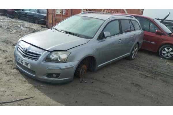 toyota avensis wagon (t25) del año 2007