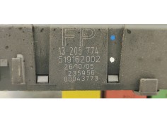 Recambio de caja reles / fusibles para opel vectra c berlina comfort referencia OEM IAM 13205774  