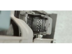 Recambio de mando multifuncion para opel insignia berlina 2.0cdti 130 fap referencia OEM IAM 13321292  