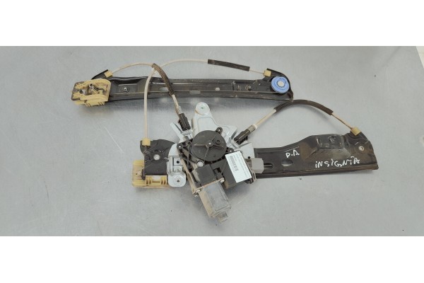 Recambio de elevalunas delantero derecho para opel insignia berlina 2.0cdti 130 fap referencia OEM IAM 20952453  