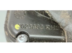 Recambio de cerradura puerta trasera derecha para opel insignia berlina 2.0cdti 130 fap referencia OEM IAM 3023880  